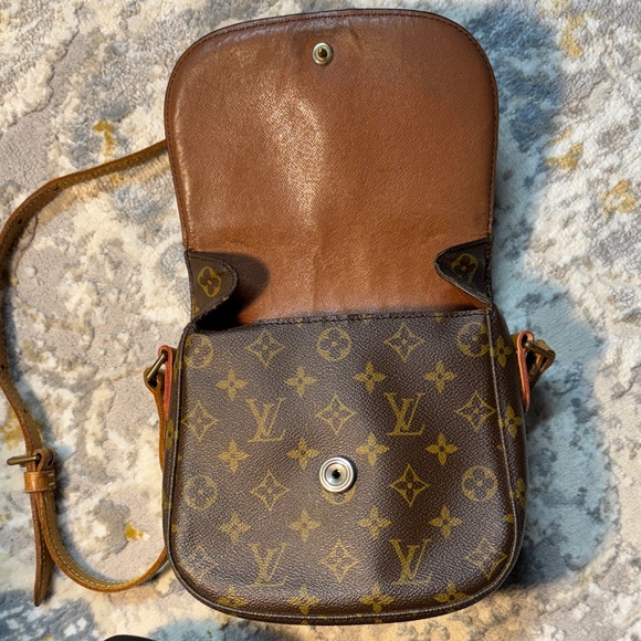 Louis Vuitton Monogram Crossbody with Tan Accents - Picture 3 of 11